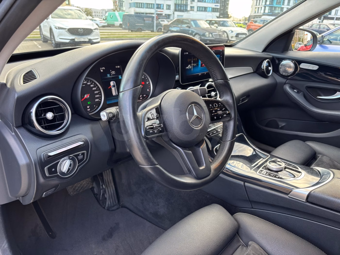 Mercedes-Benz C-Класс фото 19
