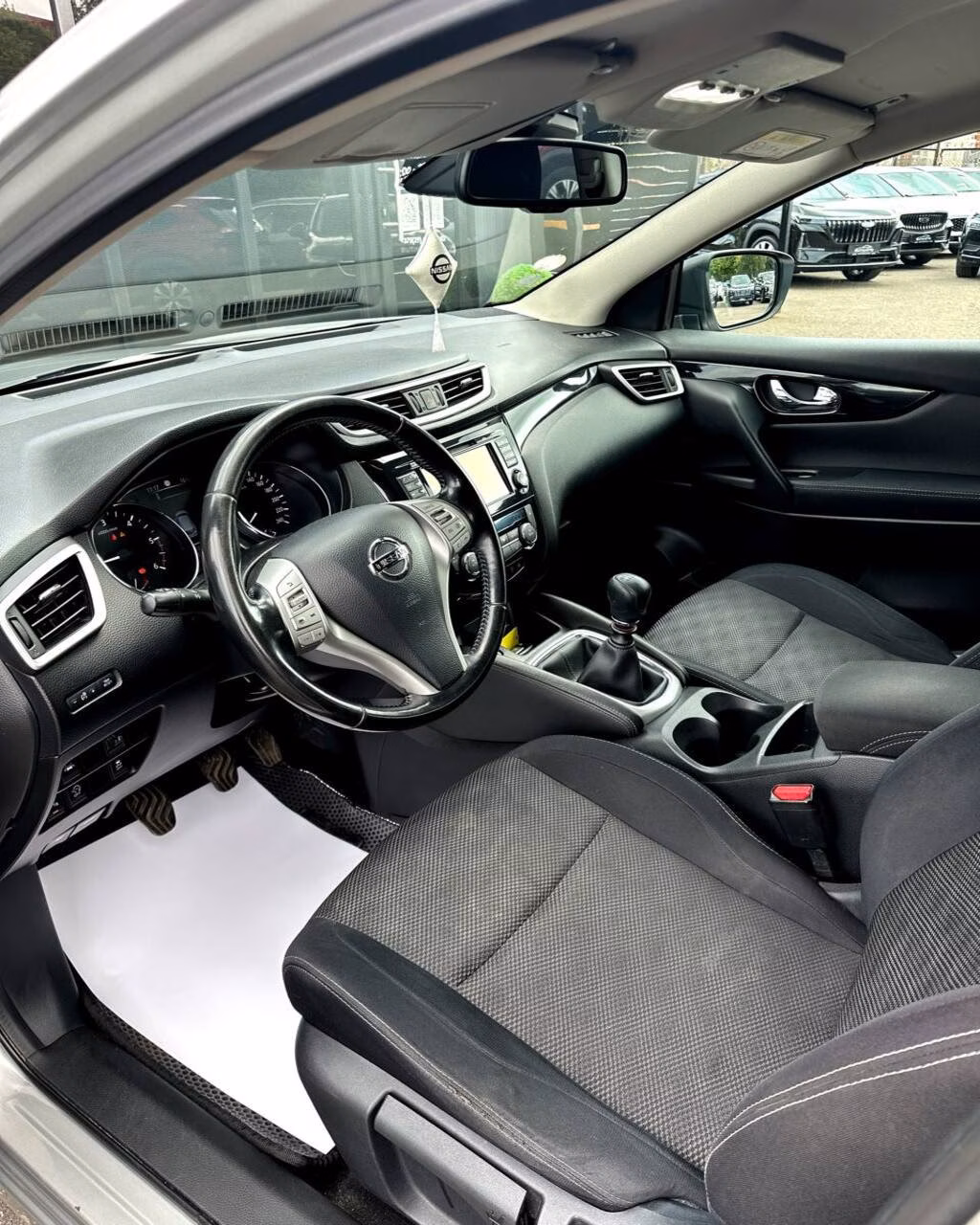 Nissan Qashqai фото 9