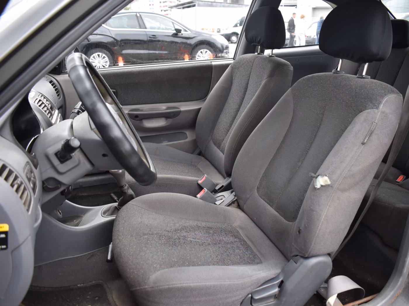 Hyundai Accent фото 7