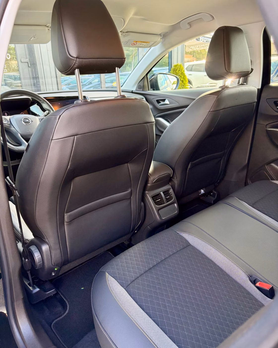 Opel Grandland X фото 13