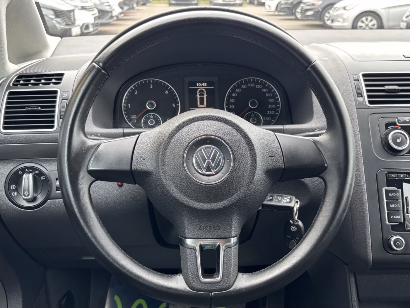 Volkswagen Touran фото 12