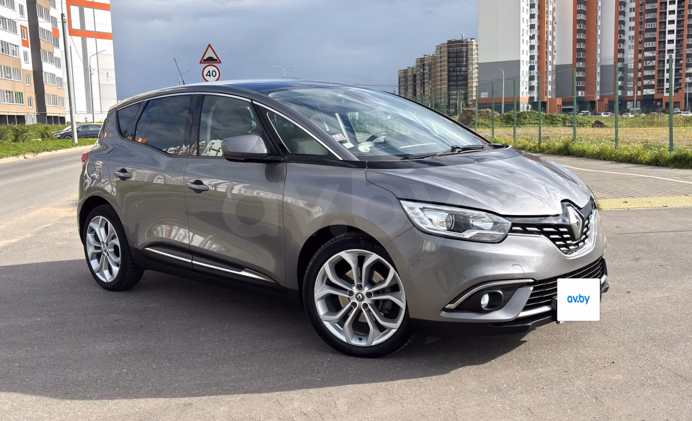Renault Scenic фото 6