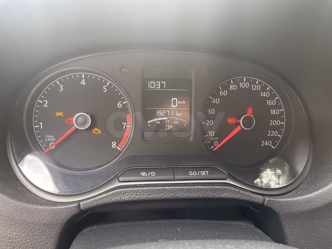 Volkswagen Polo Sedan фото 10