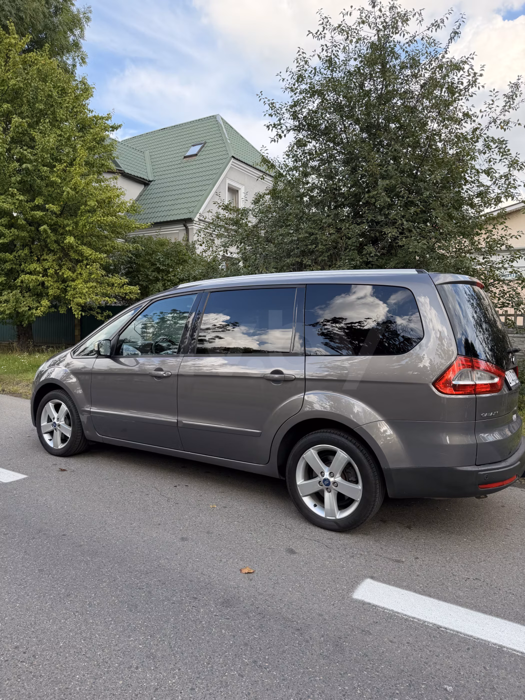 Ford Galaxy фото 7