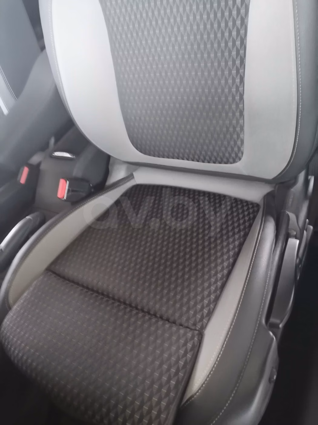 Opel Crossland X фото 6