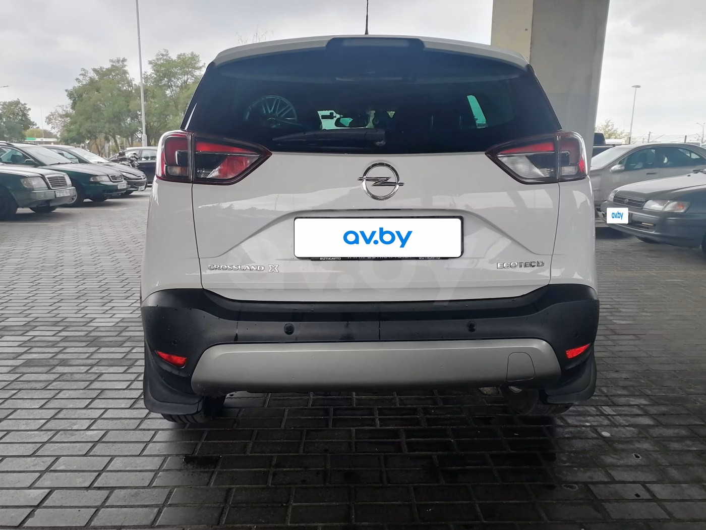 Opel Crossland X фото 10