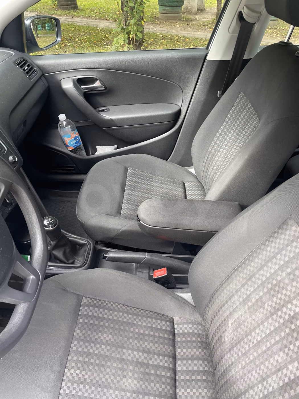 Volkswagen Polo Sedan фото 11