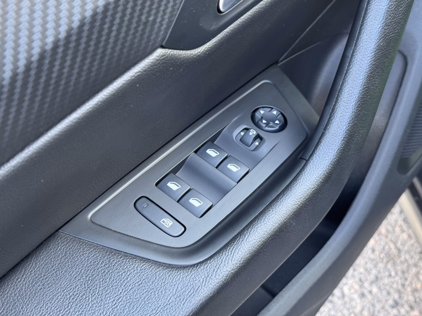 Peugeot 508 фото 12