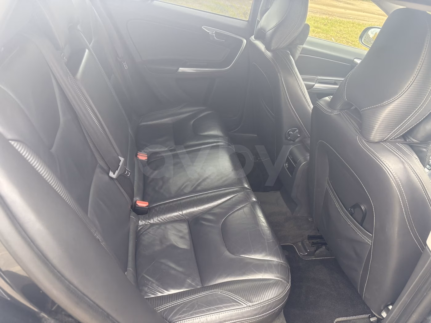 Volvo V60 фото 6