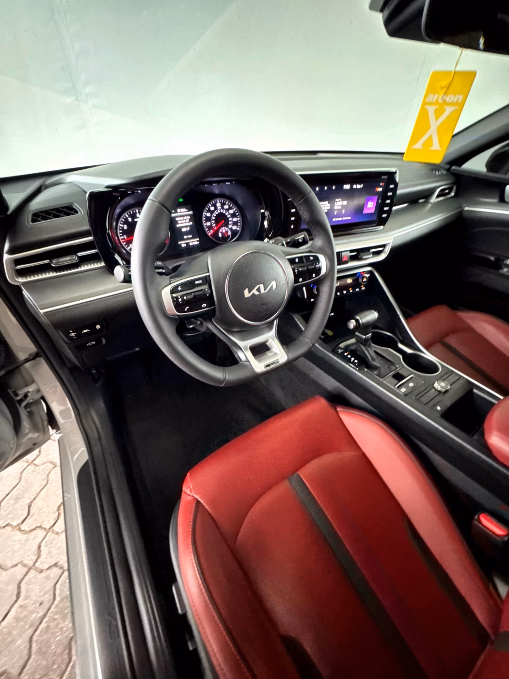 Kia K5 фото 11