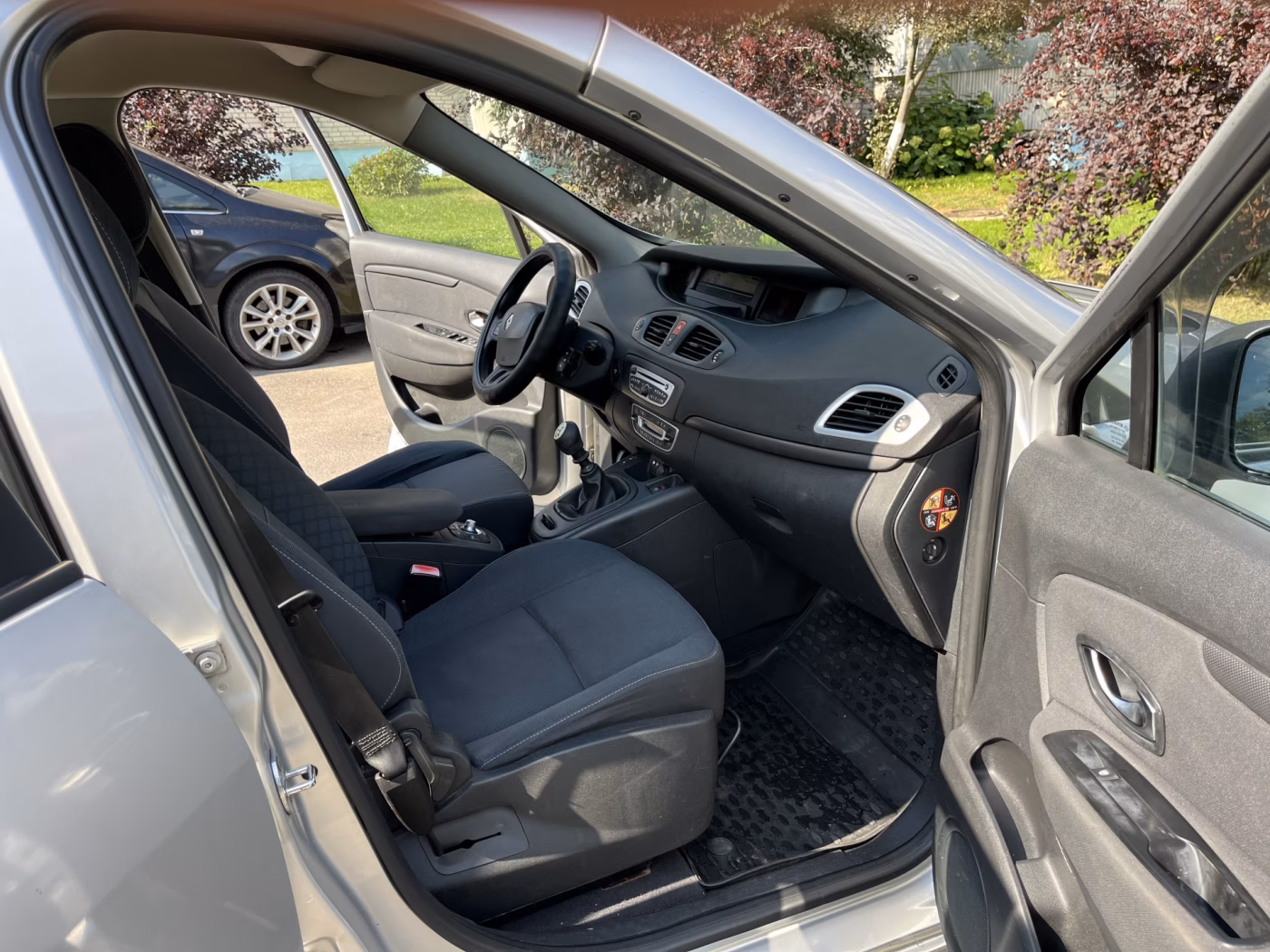 Renault Scenic фото 19