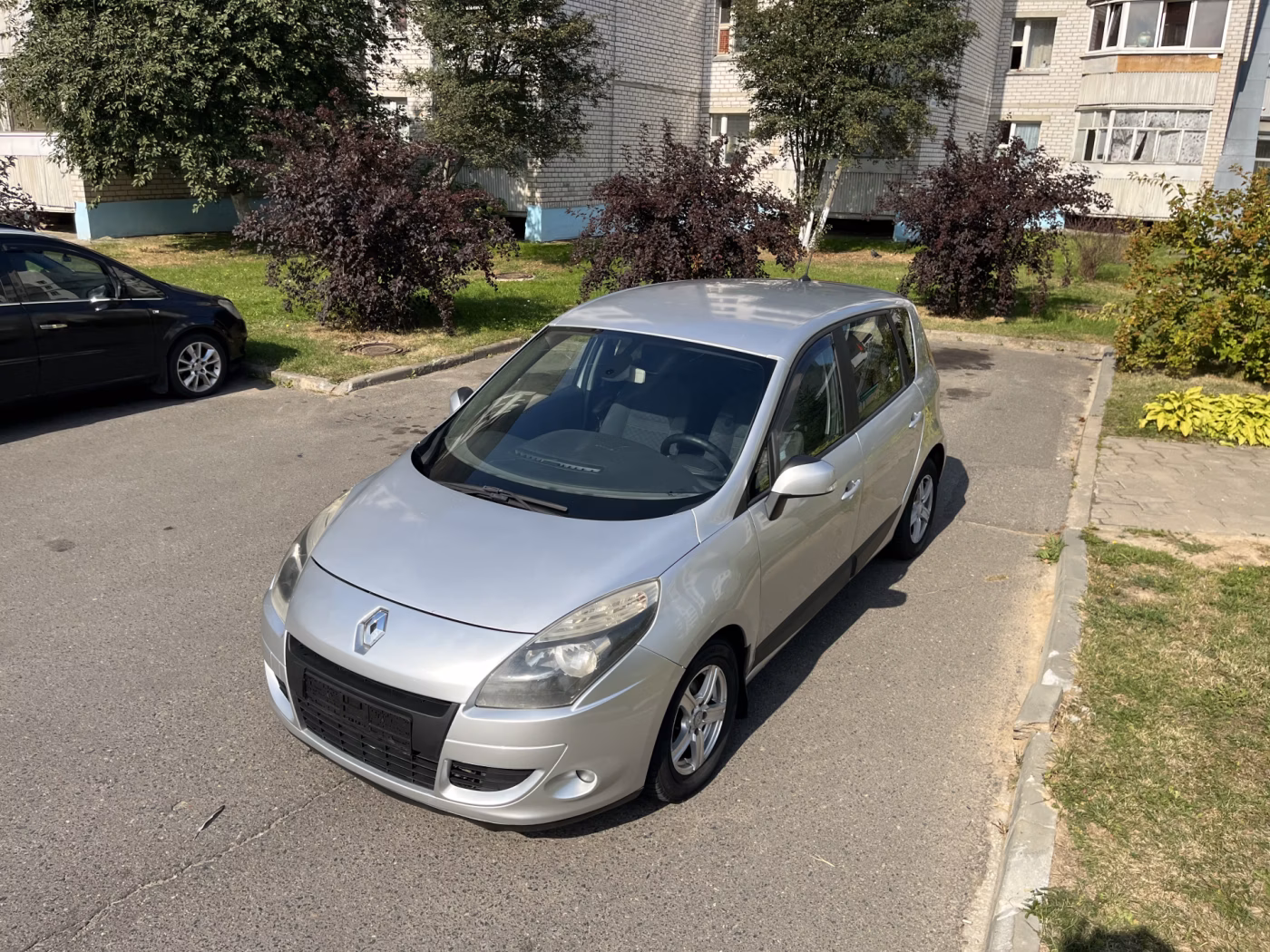 Renault Scenic фото 10