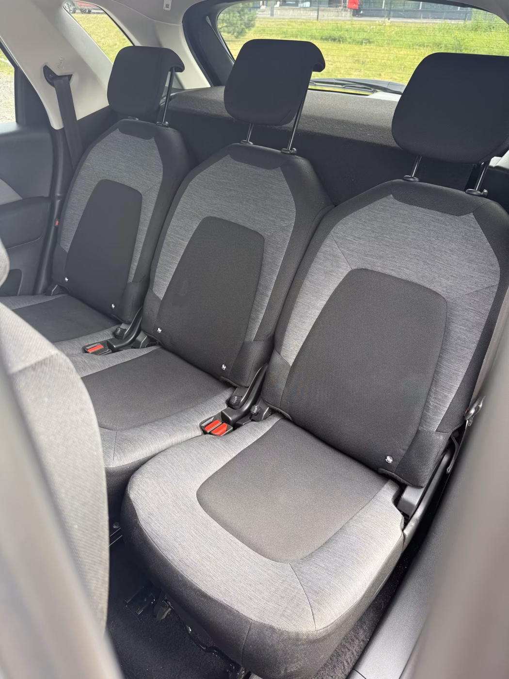 Citroen C4 Picasso фото 11