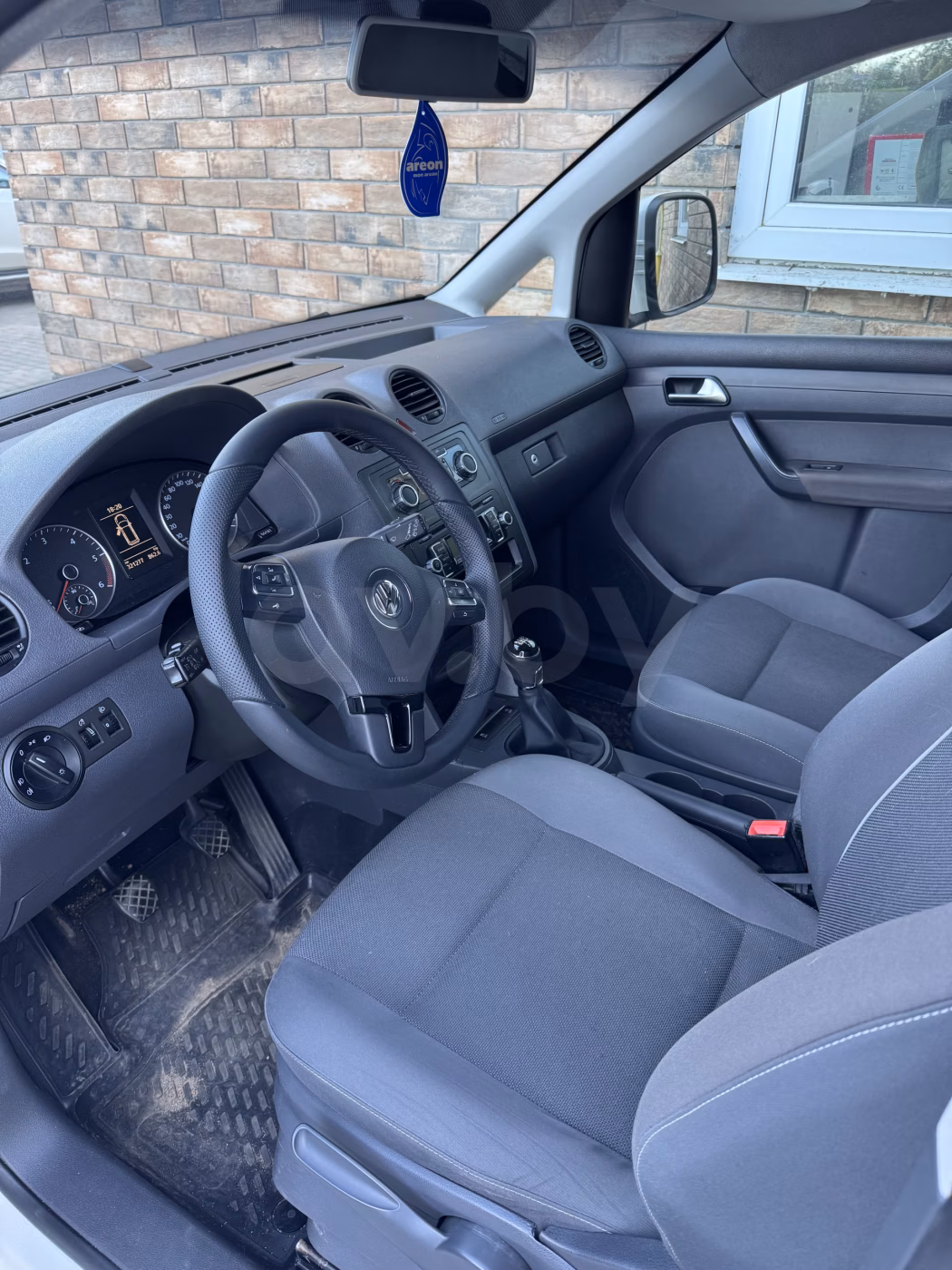 Volkswagen Caddy фото 3