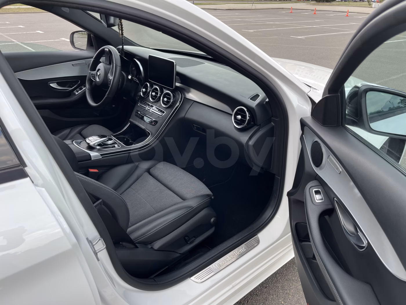 Mercedes-Benz C-Класс фото 13
