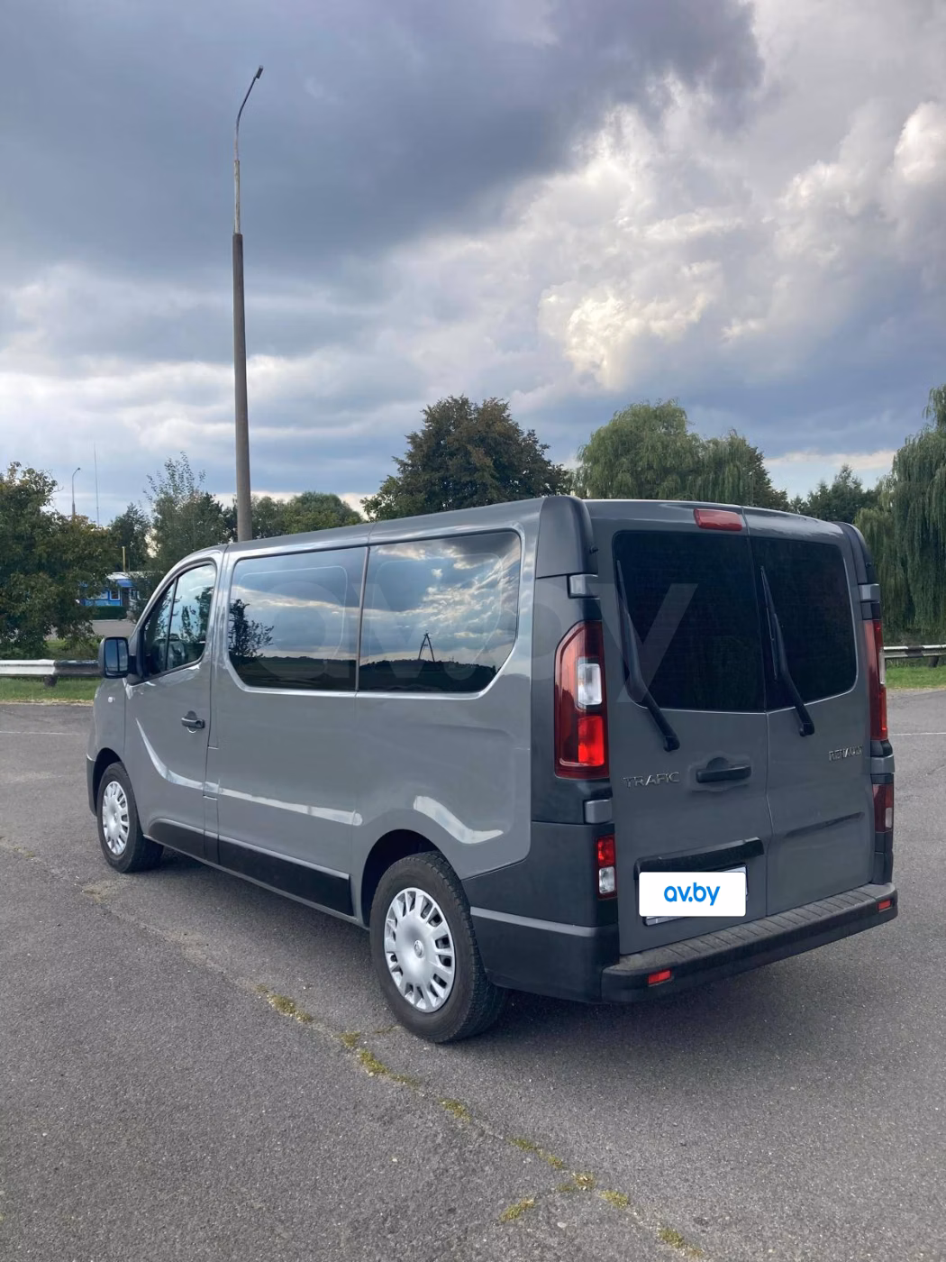 Renault Trafic фото 5