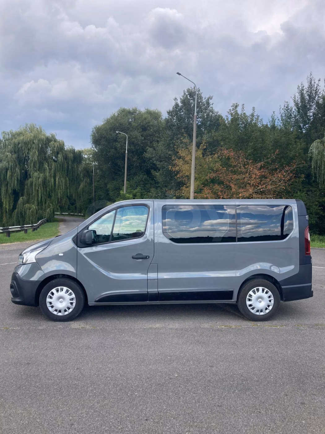 Renault Trafic фото 7