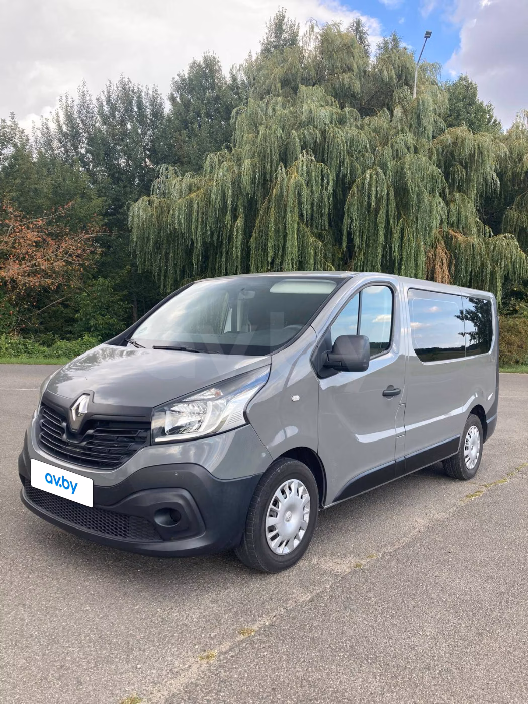 Renault Trafic фото 4