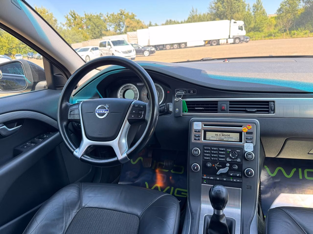 Volvo V70 фото 20