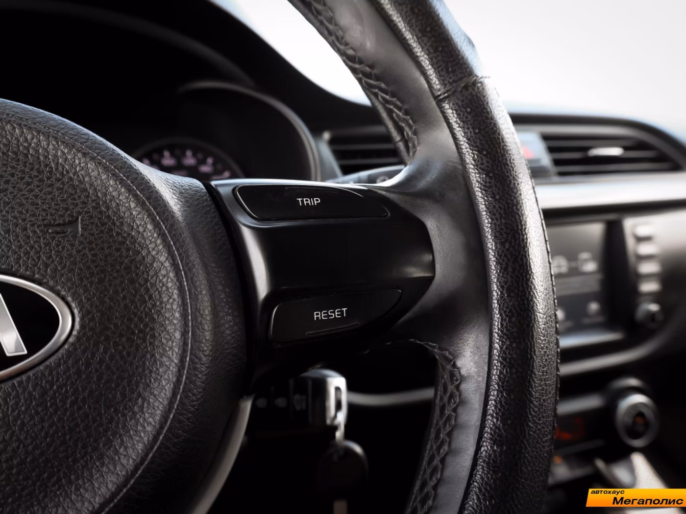 Kia Rio X (X-Line) фото 17