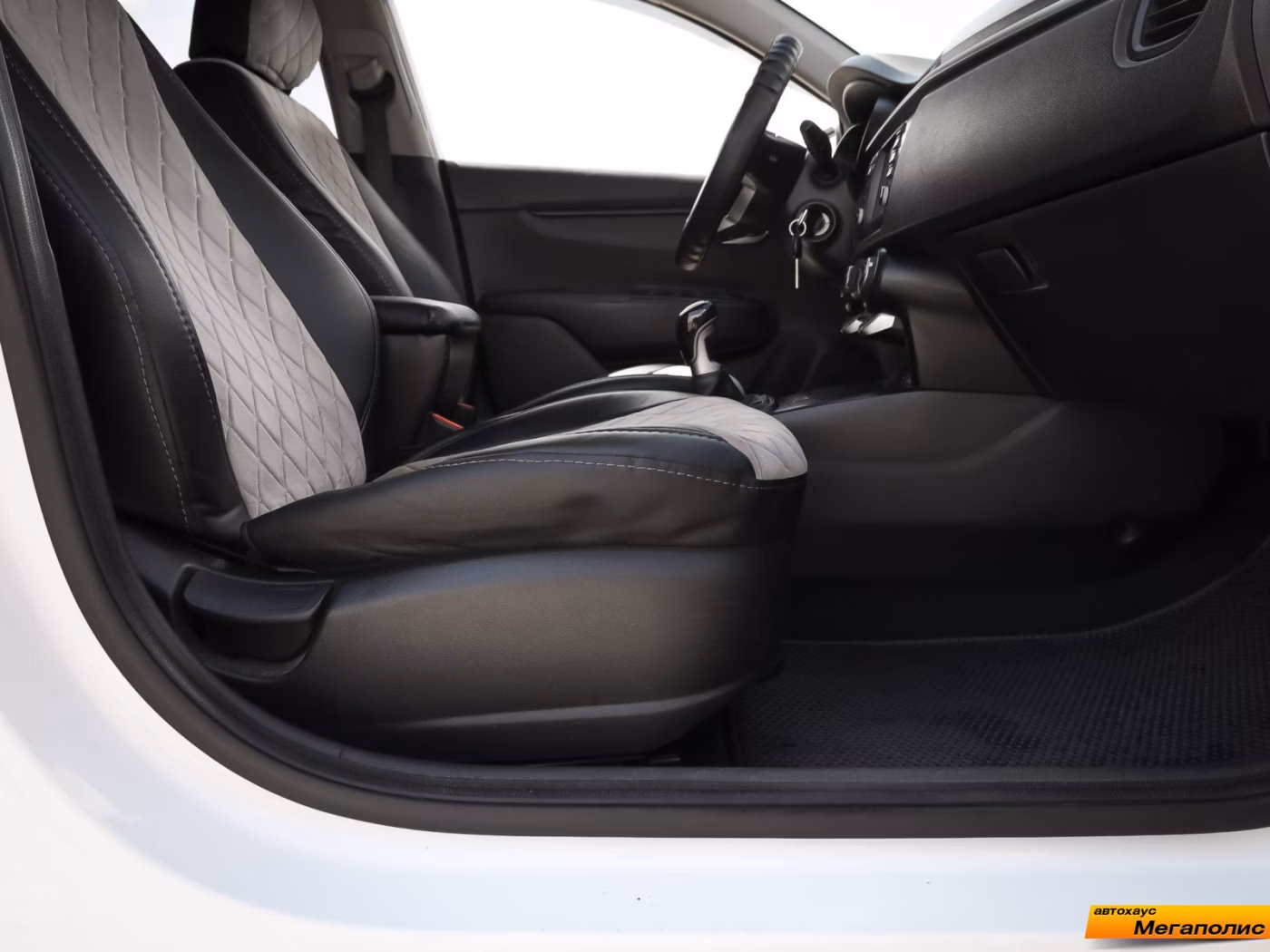 Kia Rio X (X-Line) фото 25