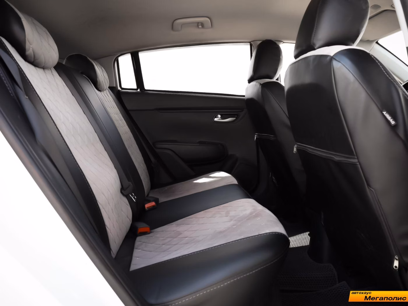 Kia Rio X (X-Line) фото 27