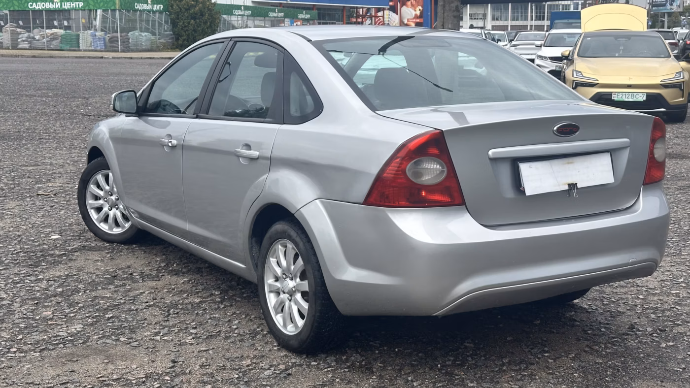 Ford Focus фото 14