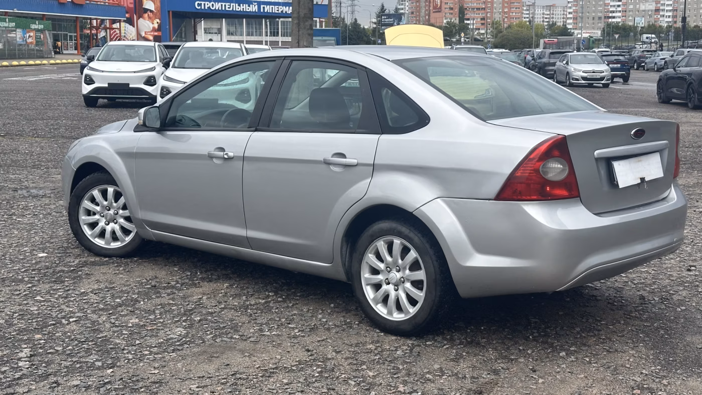 Ford Focus фото 13
