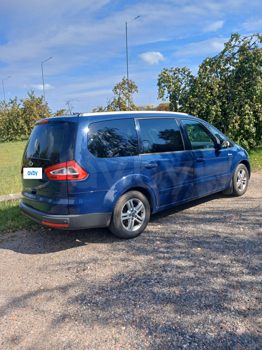 Ford Galaxy фото 6