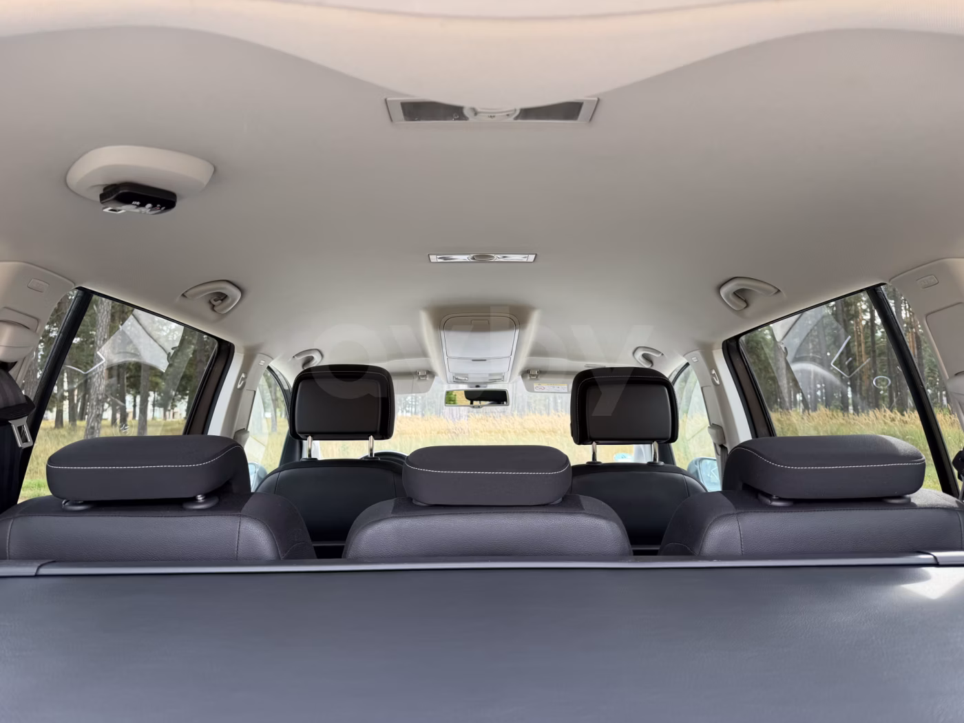 Volkswagen Touran фото 10