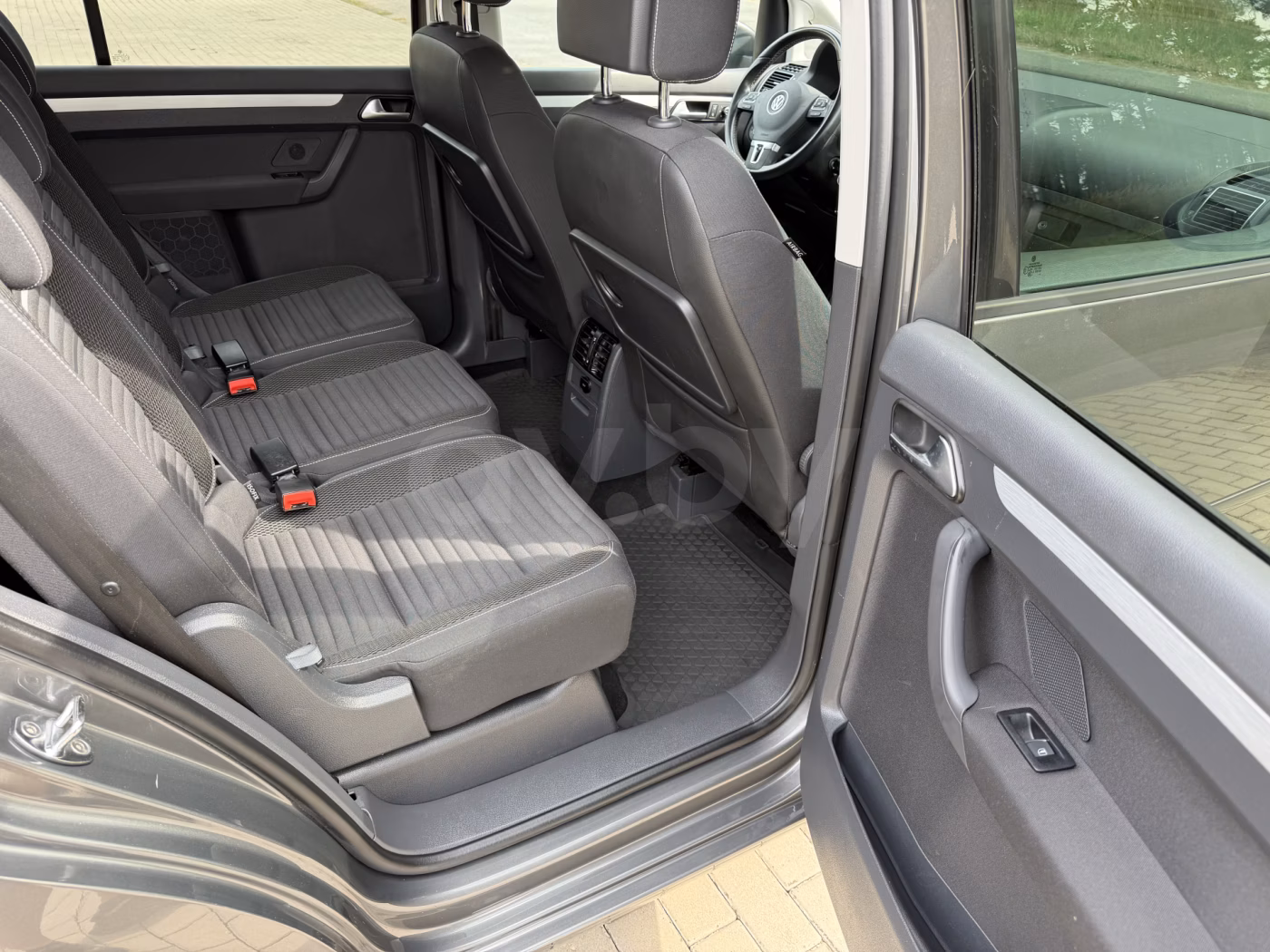 Volkswagen Touran фото 15