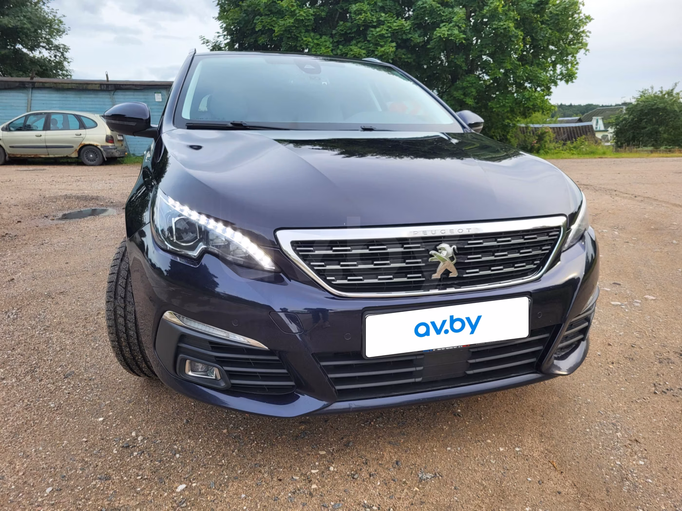 Peugeot 308 фото 2