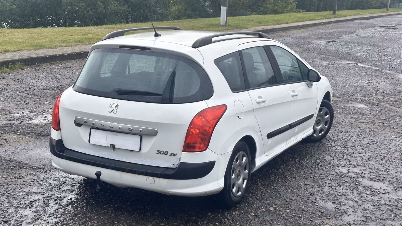 Peugeot 308 фото 9