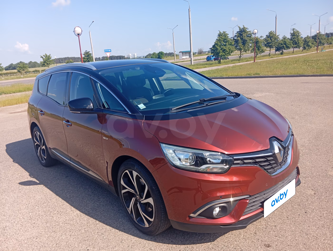 Renault Grand Scenic фото 2