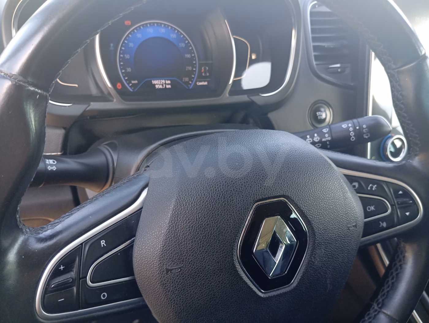 Renault Grand Scenic фото 11