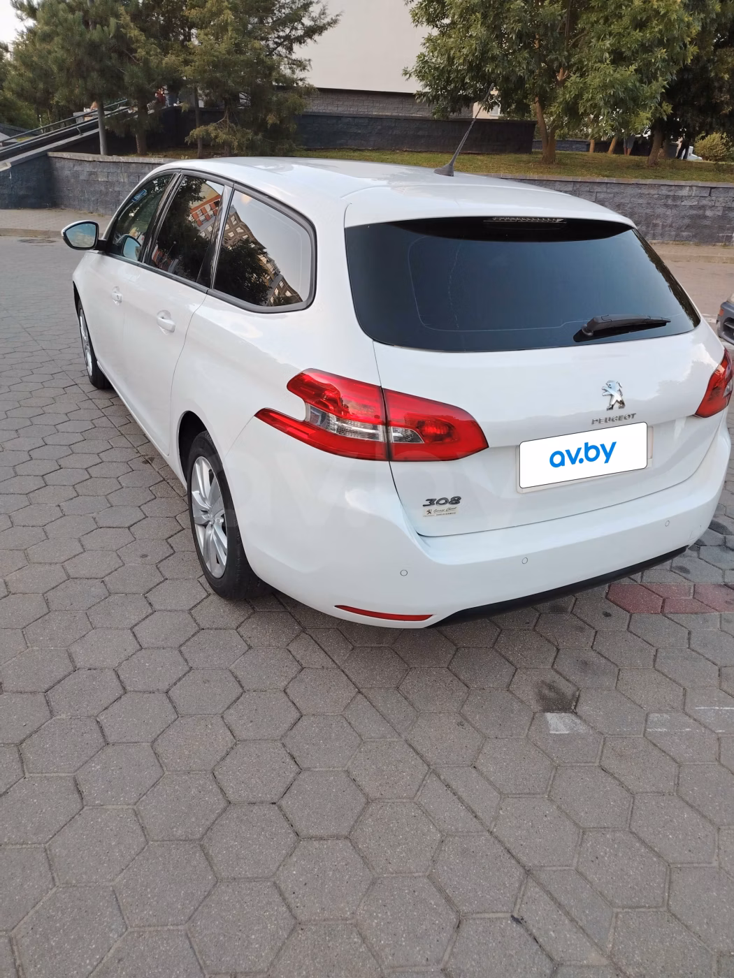 Peugeot 308 фото 12