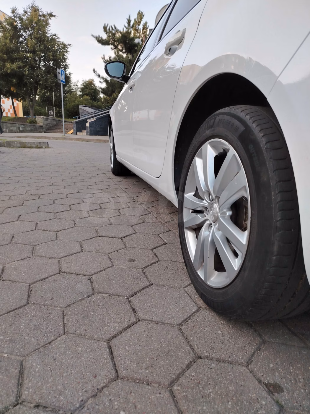 Peugeot 308 фото 9