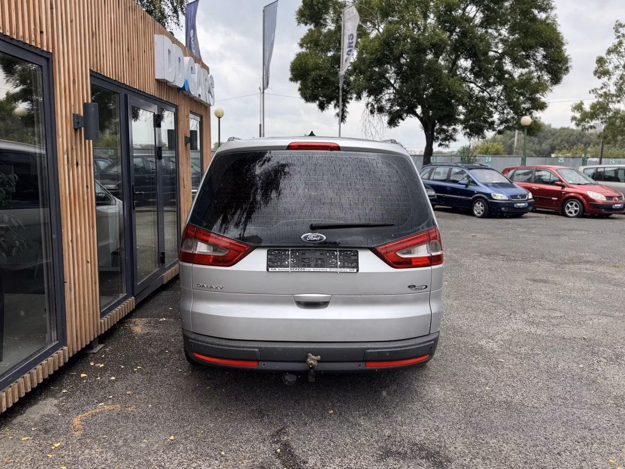 Ford Galaxy фото 3