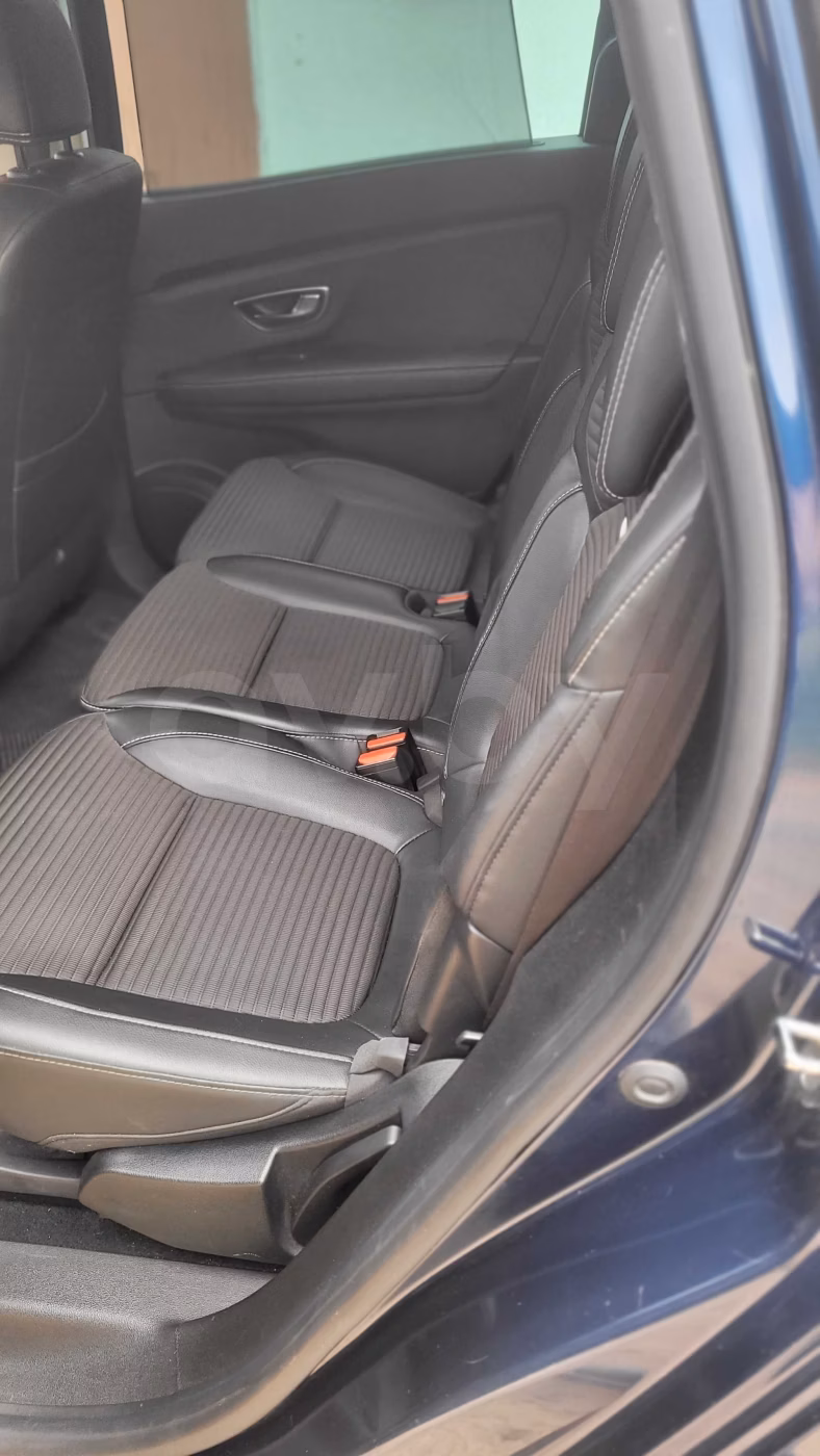 Renault Grand Scenic фото 14