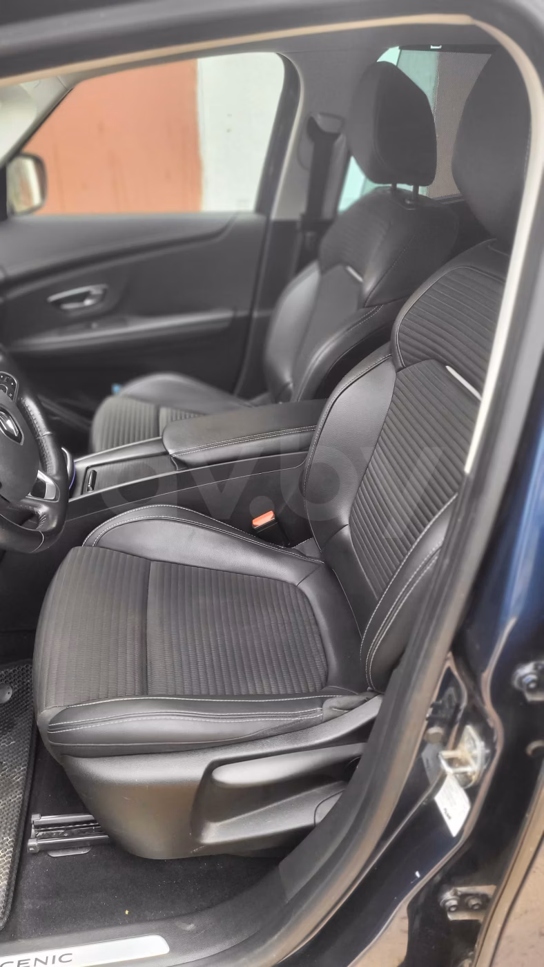 Renault Grand Scenic фото 12