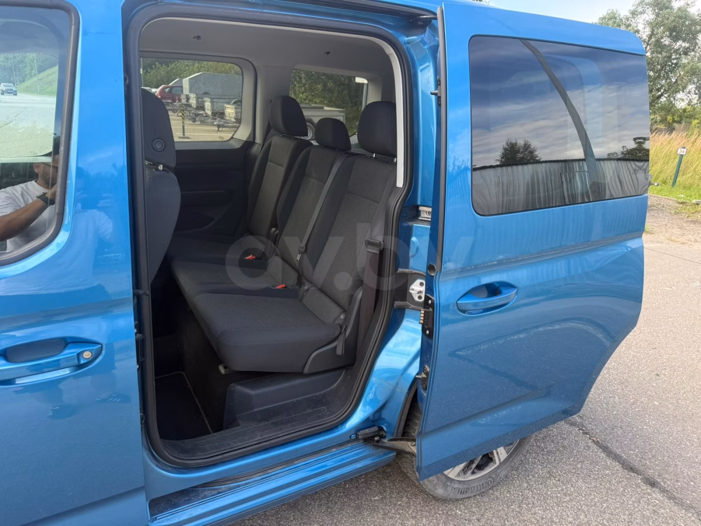 Volkswagen Caddy фото 9