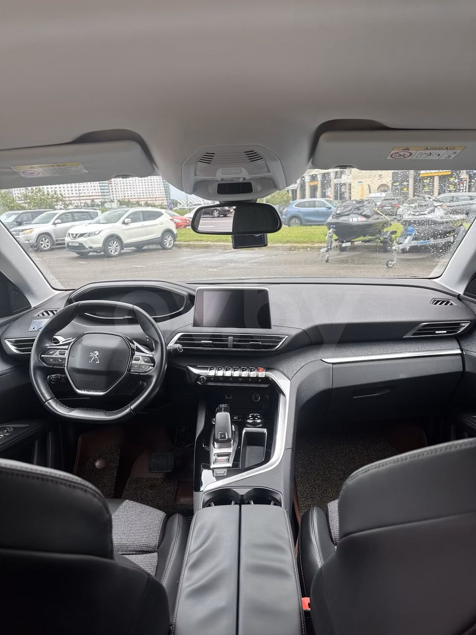 Peugeot 5008 фото 11