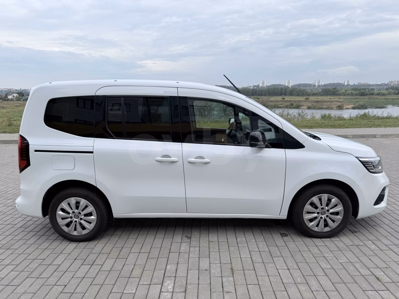 Renault Kangoo фото 8