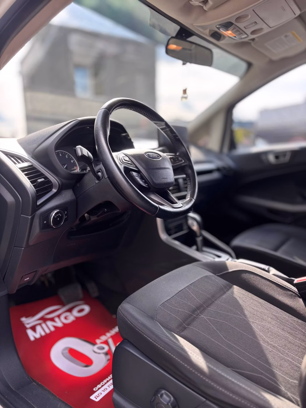 Ford EcoSport фото 7
