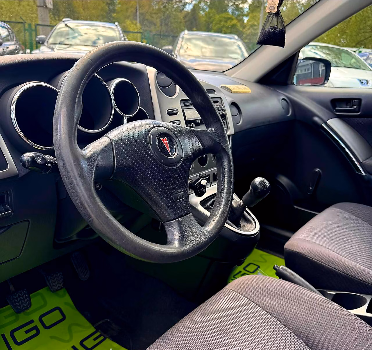 Pontiac Vibe фото 12