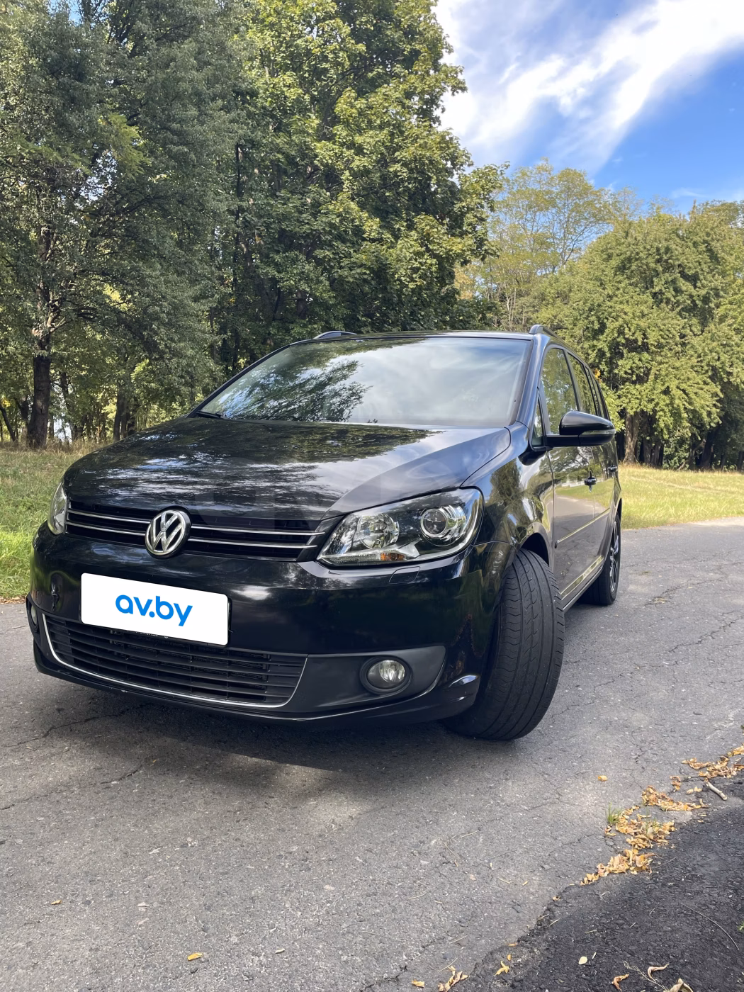 Volkswagen Touran фото 2