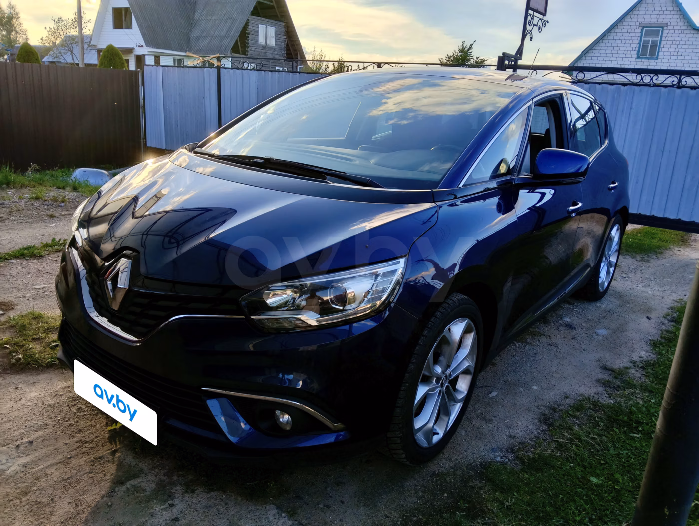 Renault Scenic фото 2