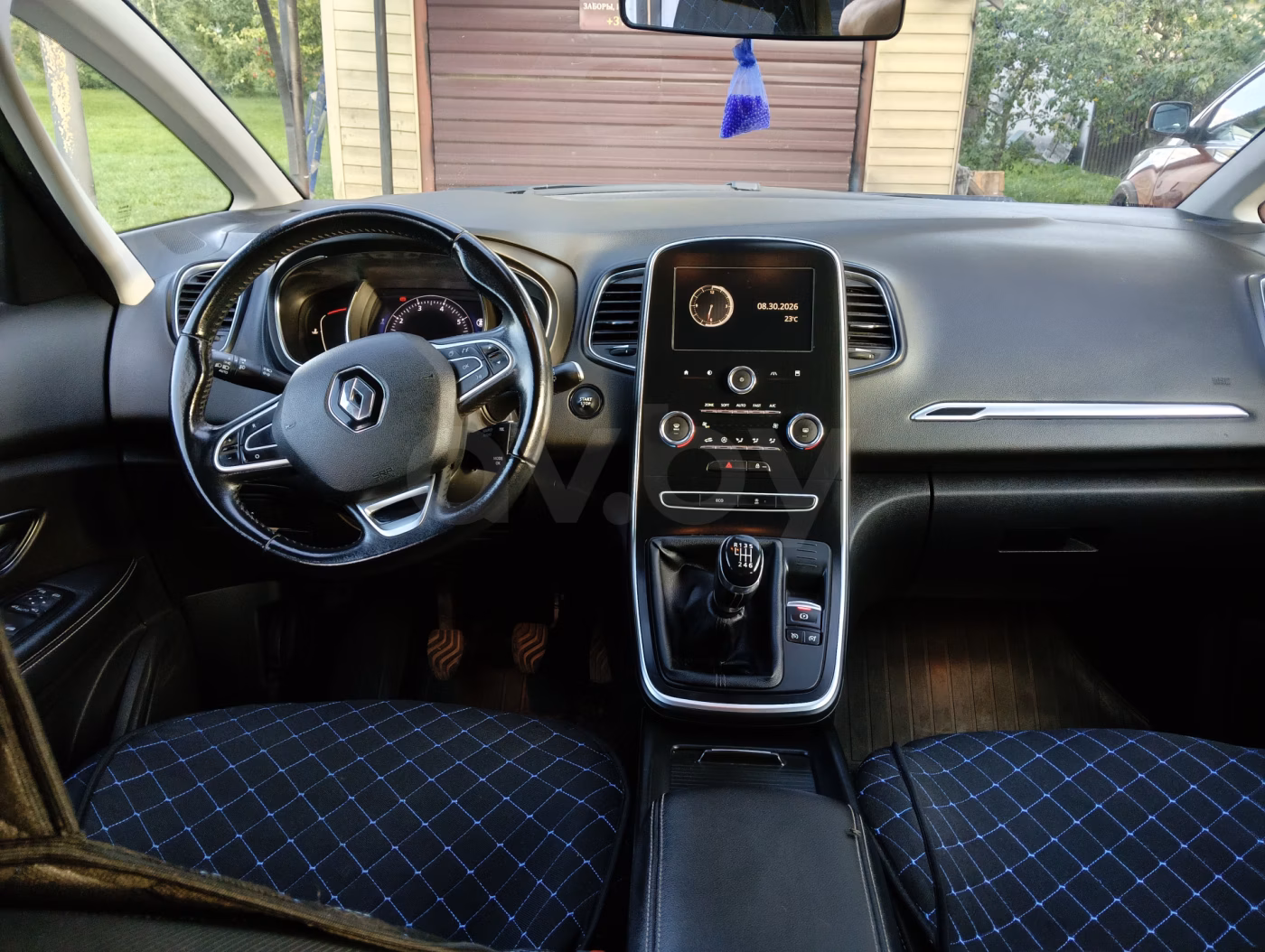 Renault Scenic фото 8