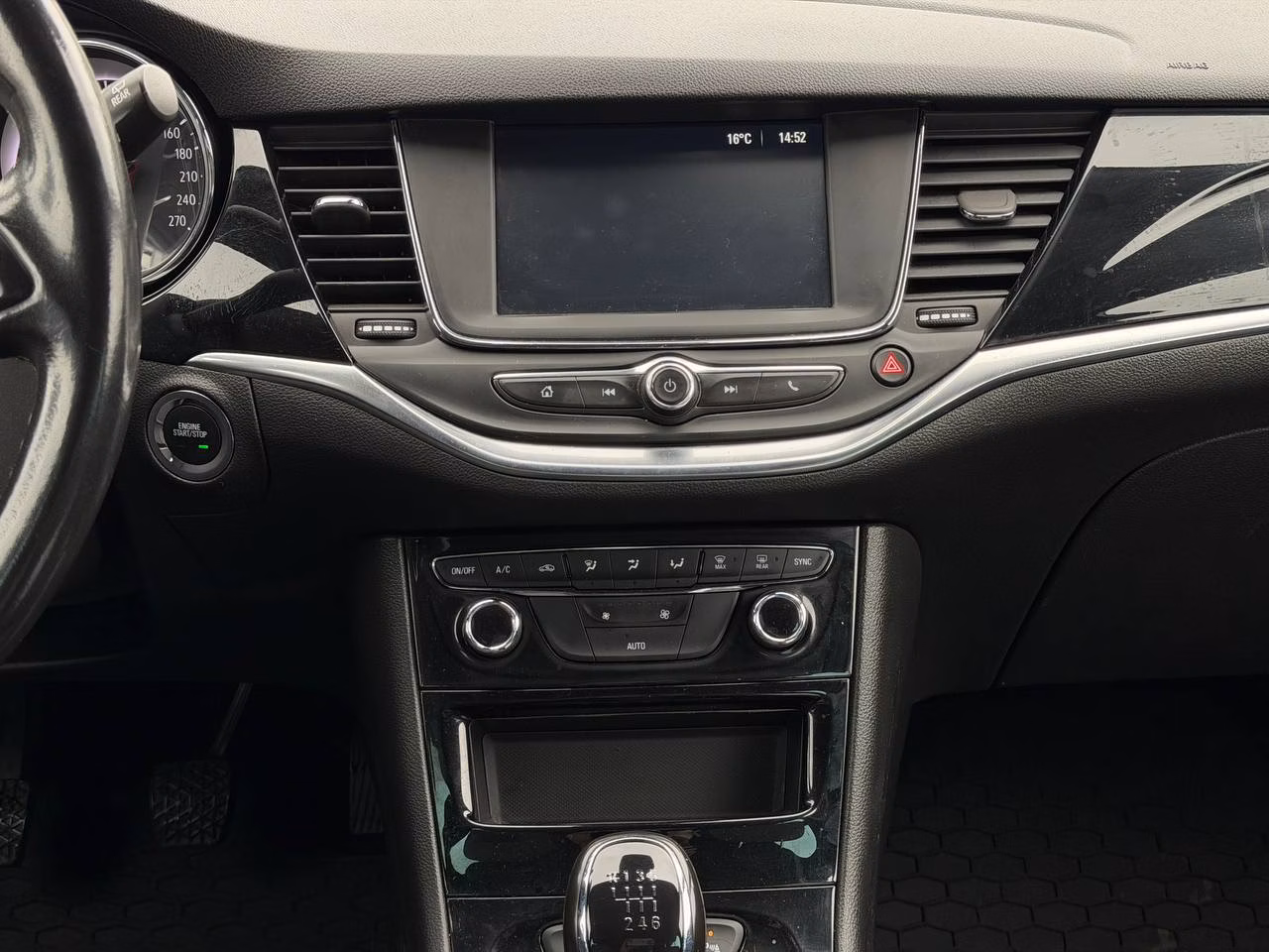 Opel Astra фото 11