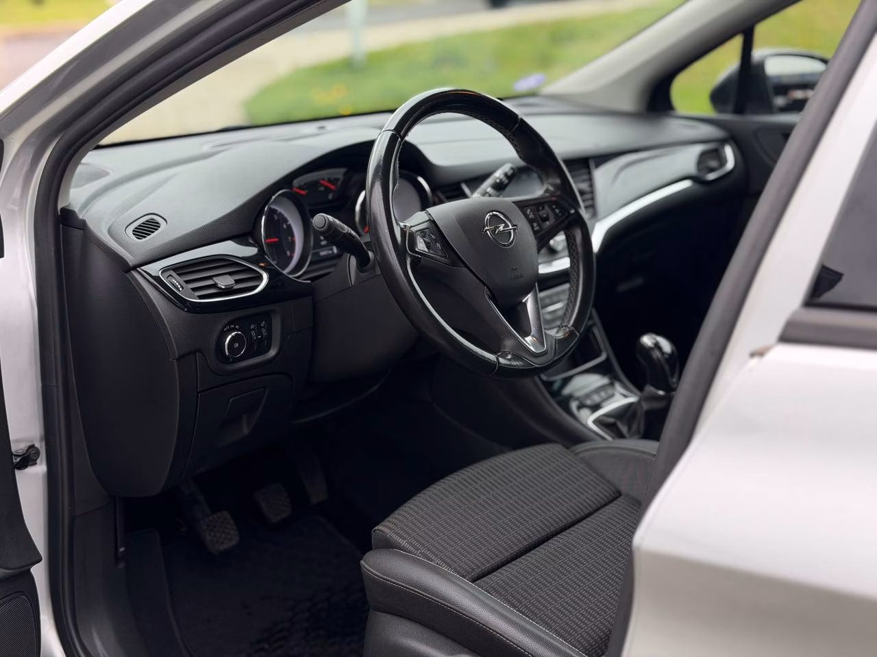 Opel Astra фото 15